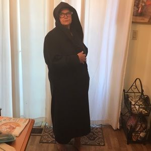 Fabulous long black coat with hood